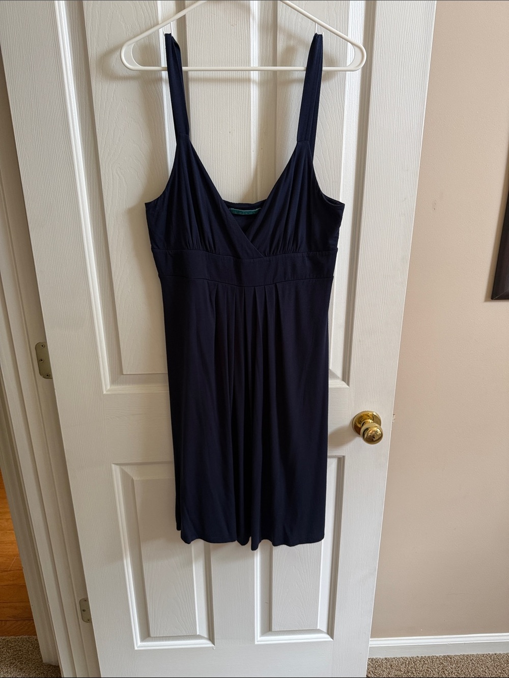 🌸 Velvet: Sleeveless Navy V-Neck Midi Dress